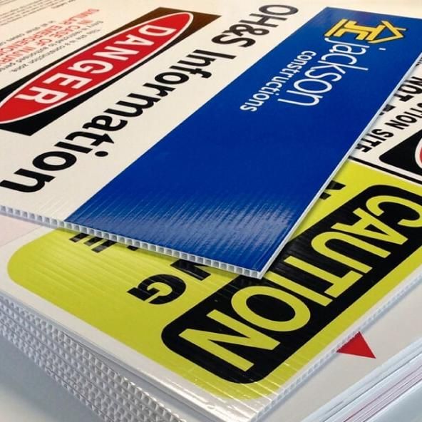 Coroplast Signs